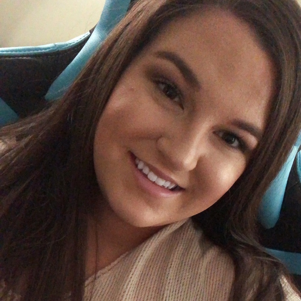 Meet your Posher, Rachel